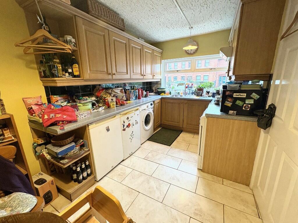 59 Station Street, Ashbourne, Derbyshire, DE6 1DE photo 3