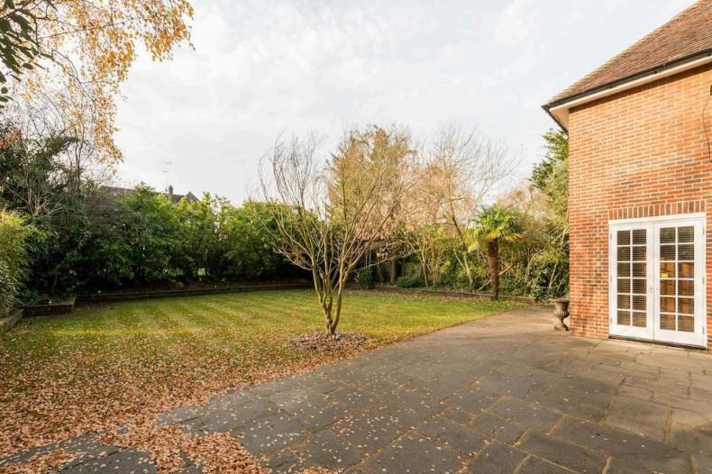 Property photo 11