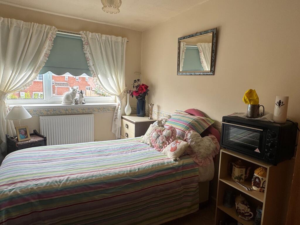 House in Sheffield - View 4