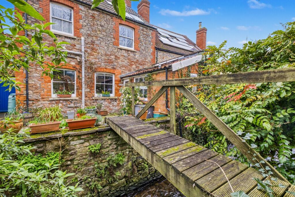 Additional image 31 of Townhouse, Southover, central Wells