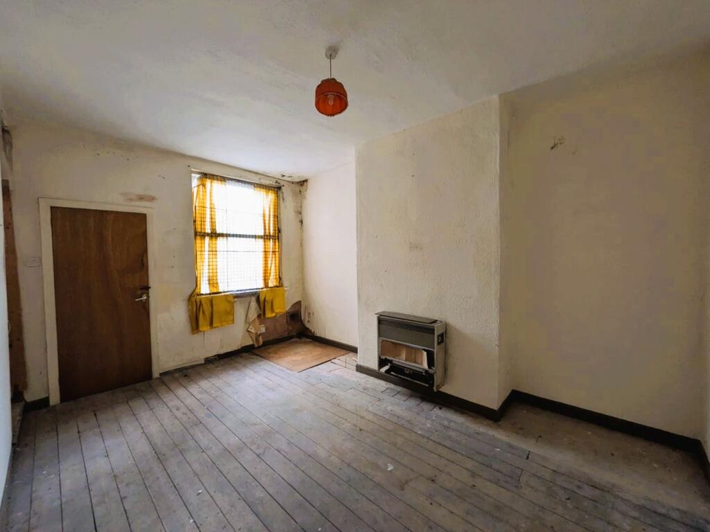 Kenwyn Street, Manchester, M40 7AE photo 3
