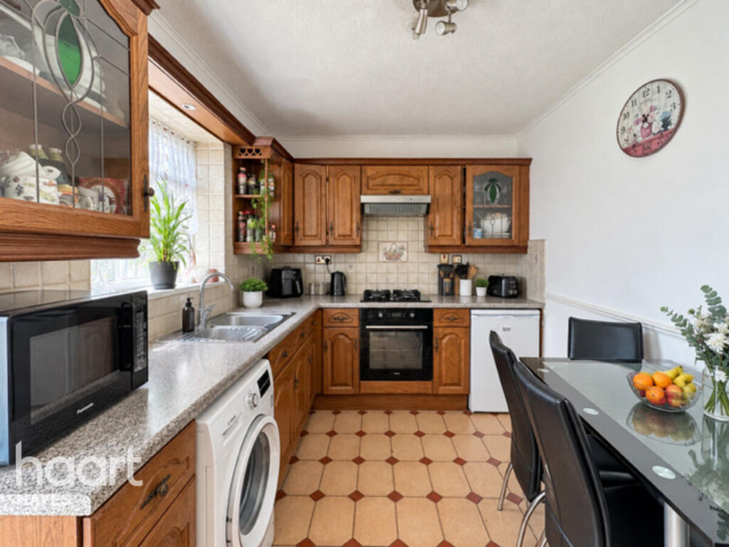 House in Southall - View 4