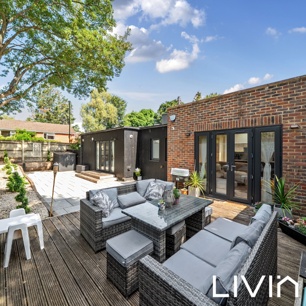 Main image of property: Oakridge Mansions, Foxley Lane, Purley, Greater London