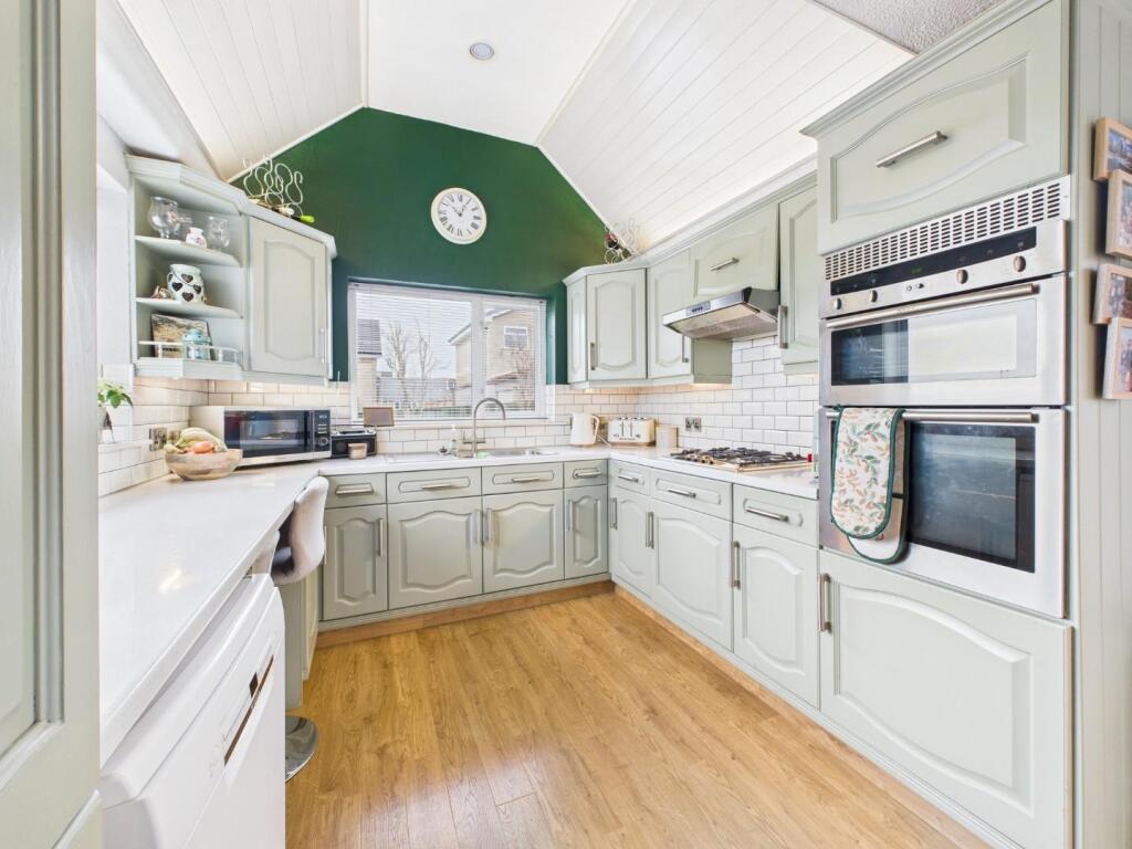 Additional image 8 of Birchlands Avenue, Wilsden, Bradford