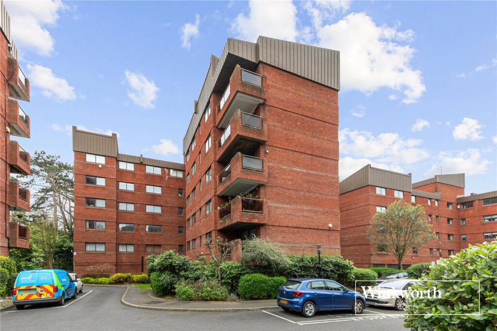 Main image of property: Spencer Close, Finchley, London, N3