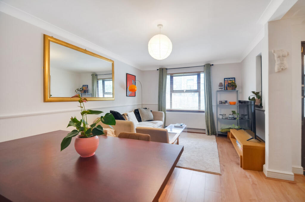 Sycamore Court, 81 Blackheath Road, London, SE10 photo 3