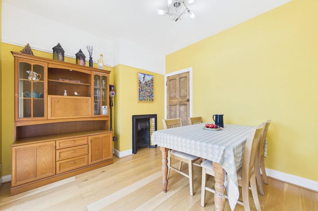 House in Canterbury - View 4