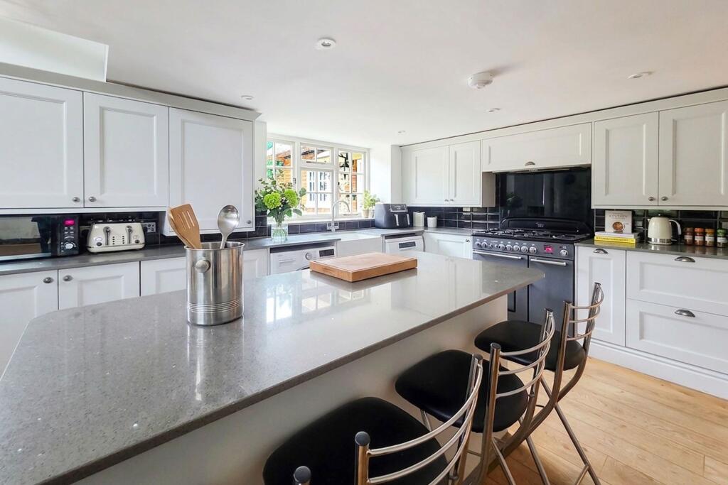 House in Arun, Rustington - View 2