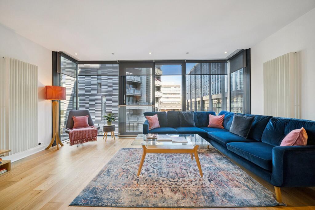 Main image of property: Simpson Loan, Edinburgh