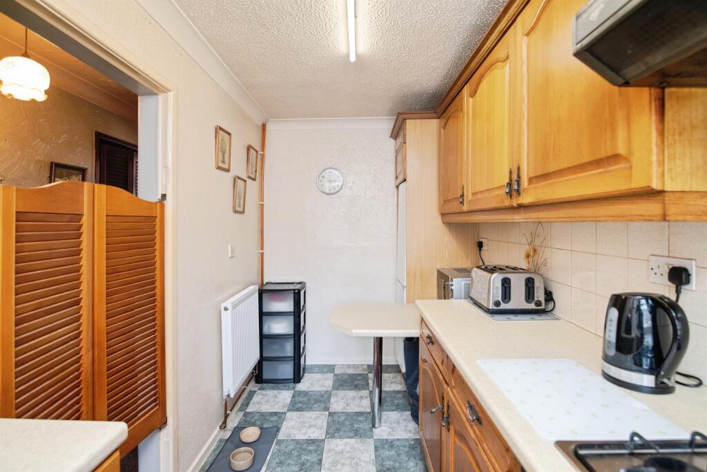 House in Sandwell, West Midlands - View 3