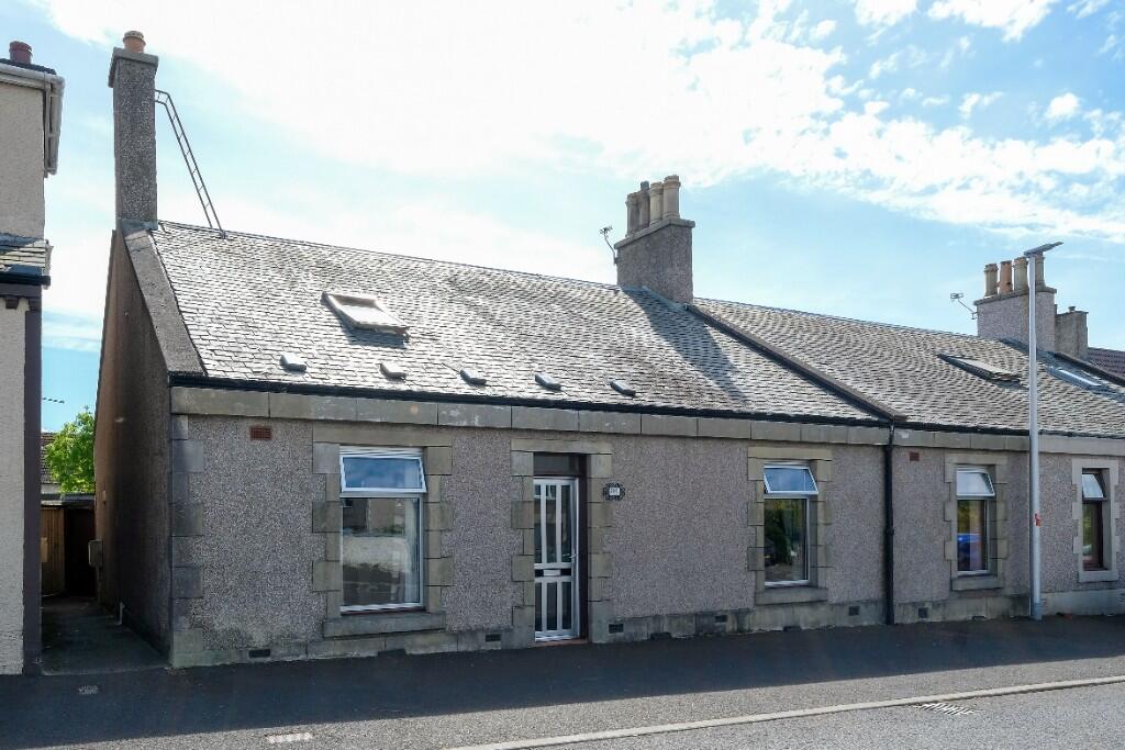 Main image of property: 30 Chamberfield Road, Dunfermline, Fife, KY12 0DN