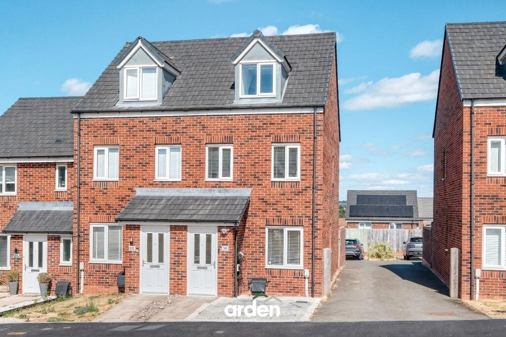 Main image of property: Hawling Street, Redditch, B97
