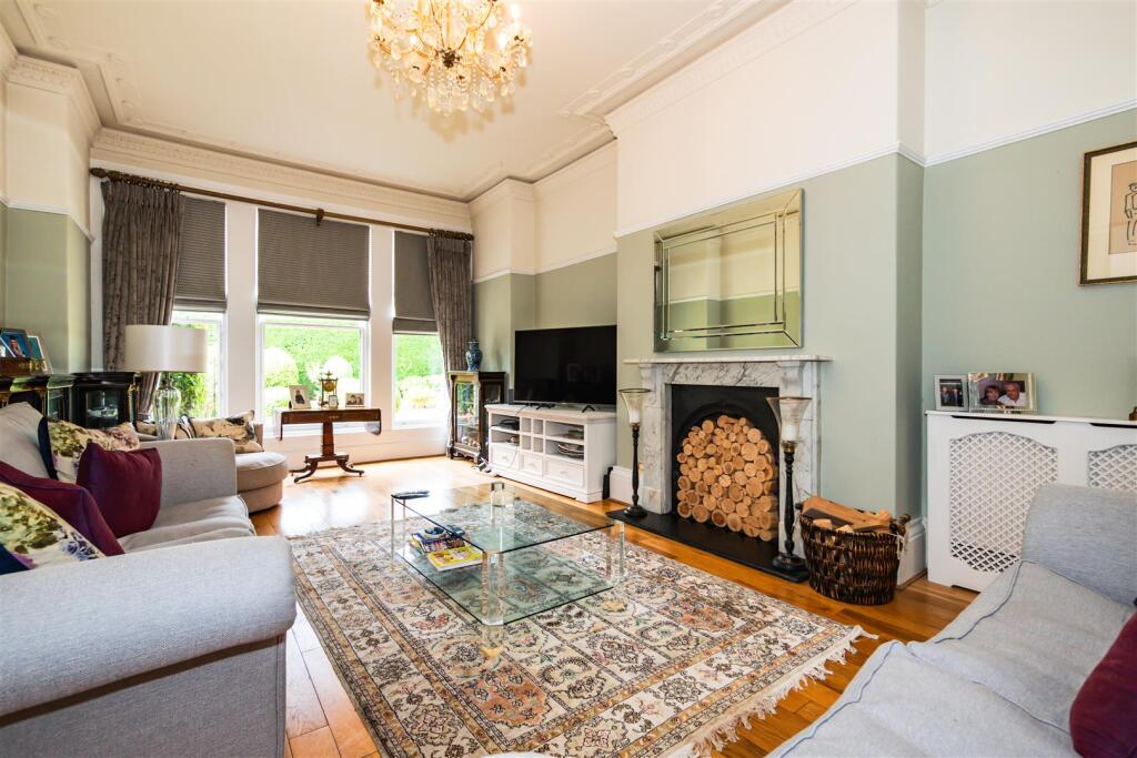 Groby Place, Altrincham photo 2