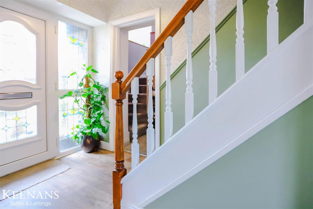 Additional image 11 of Barn Field Close, Colne