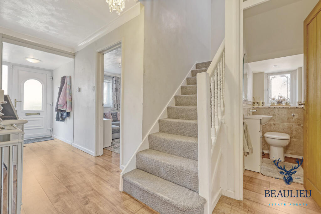 House in Chelmsford - View 2