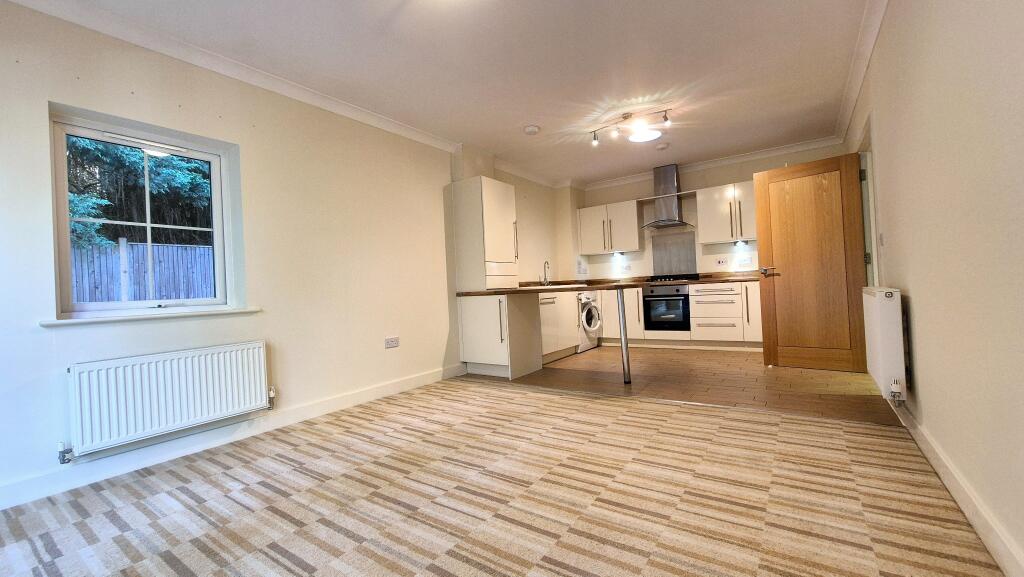 Apartment in Southampton - View 2