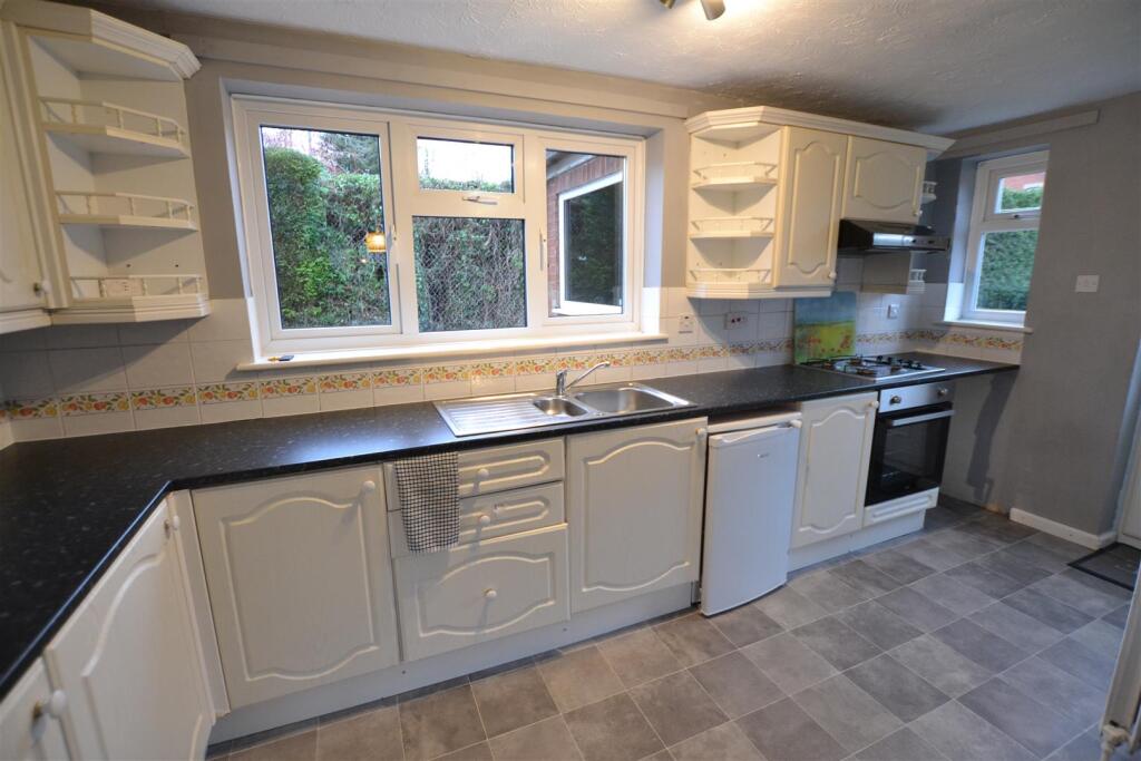 Falconer Place, Leominster - View 5