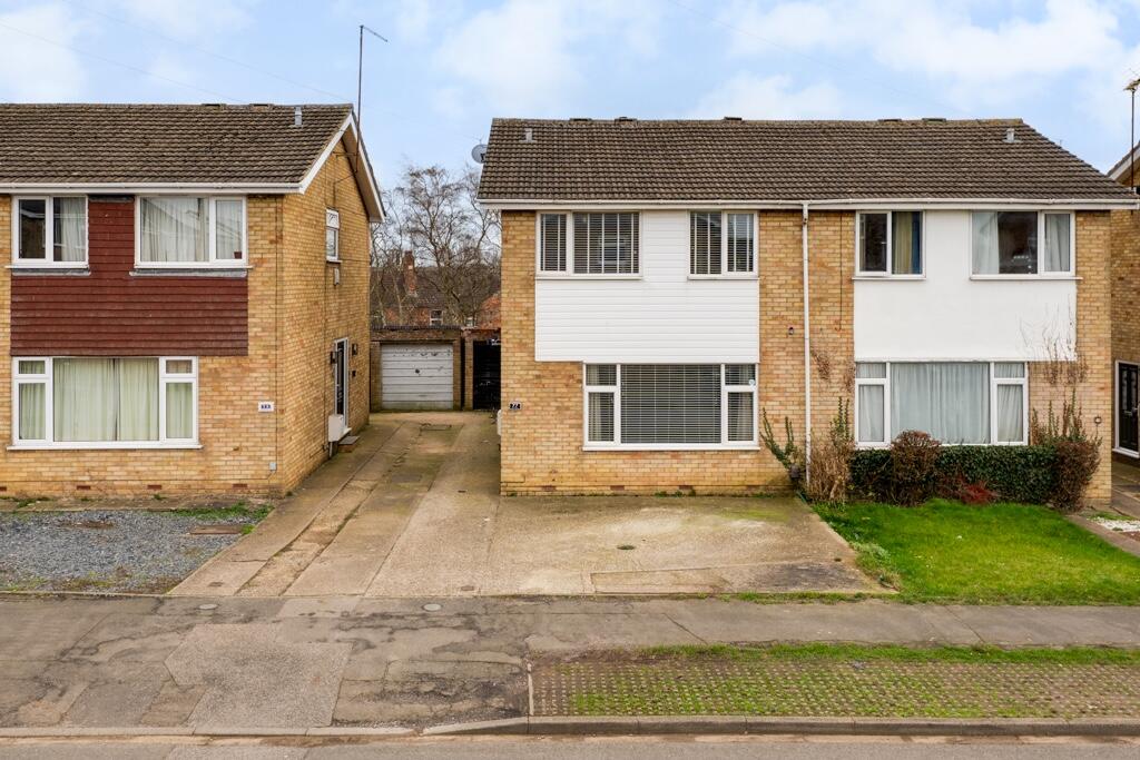 Main image of property: NN15 Churchill Way, Burton Latimer