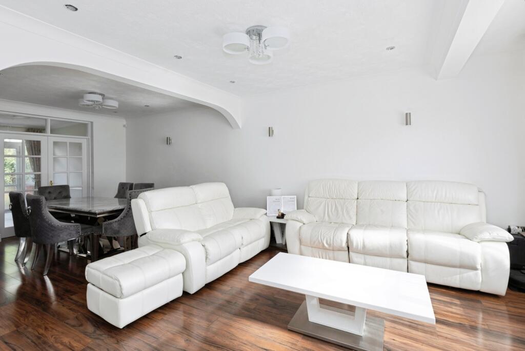 House in London - View 4