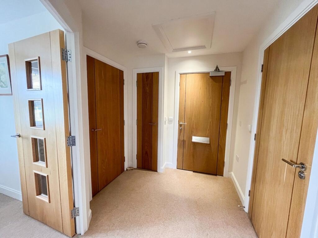 Seymour Road, Trowbridge, BA14 photo 5