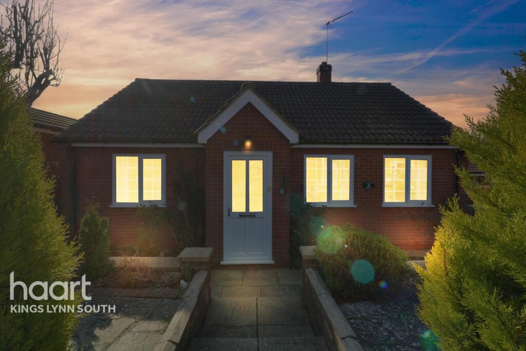 Main image of property: Viceroy Close, King's Lynn