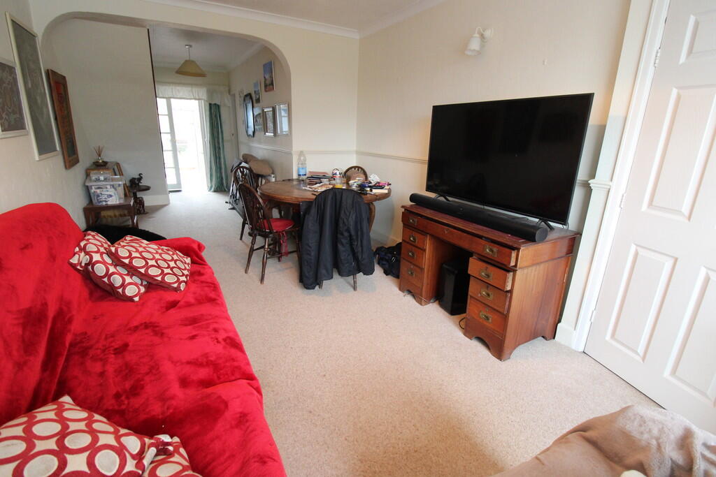 House in Fareham, Portchester - More