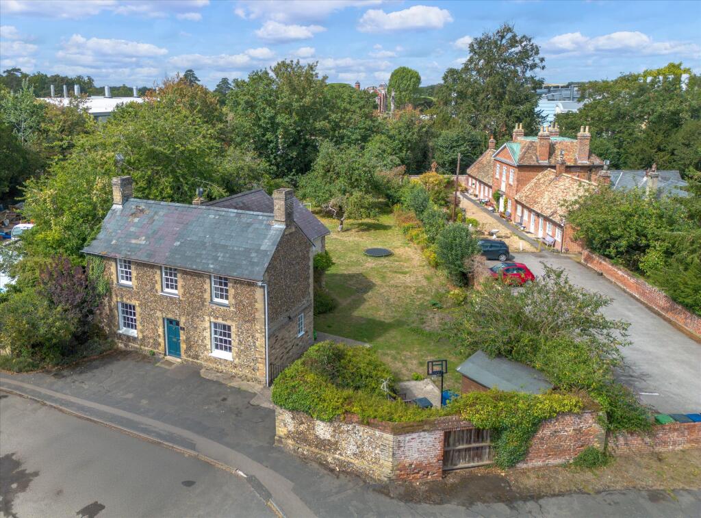 Main image of property: High Street, Babraham, Cambridge, Cambridgeshire, CB22
