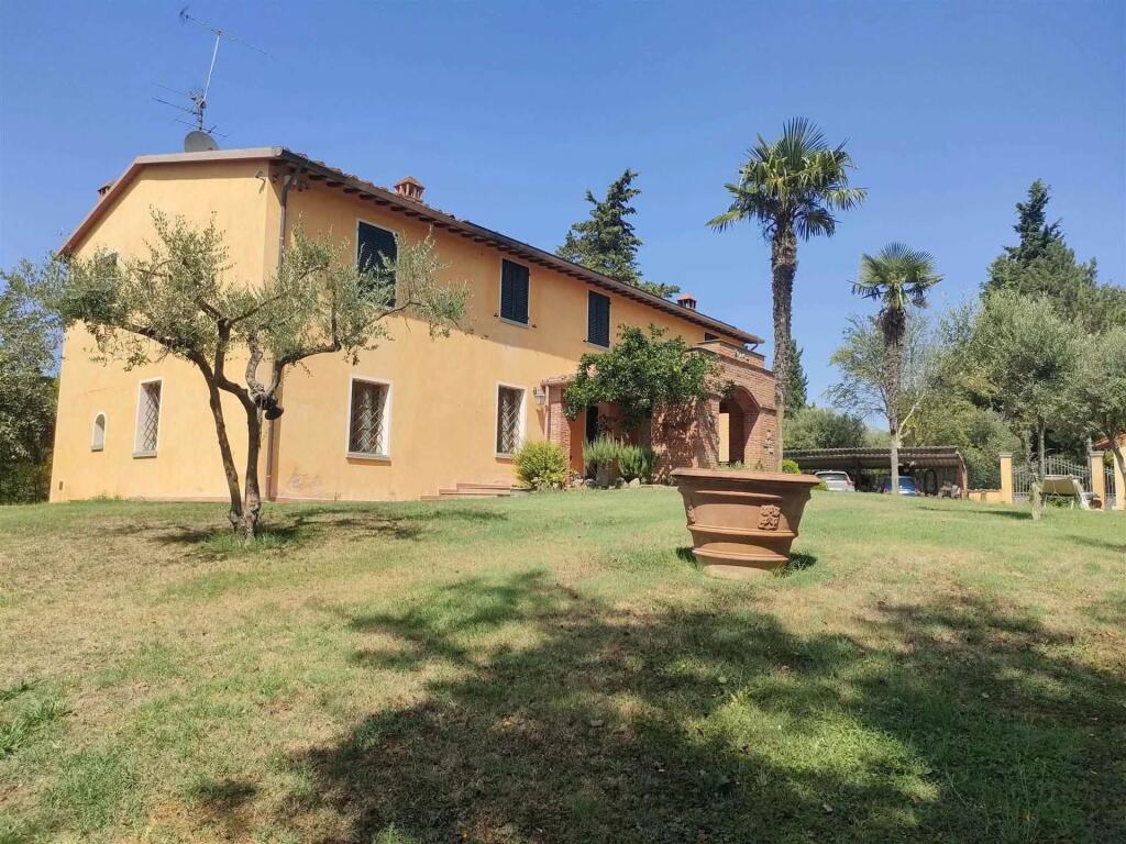 Main image of property: Tuscany, Florence, Fucecchio