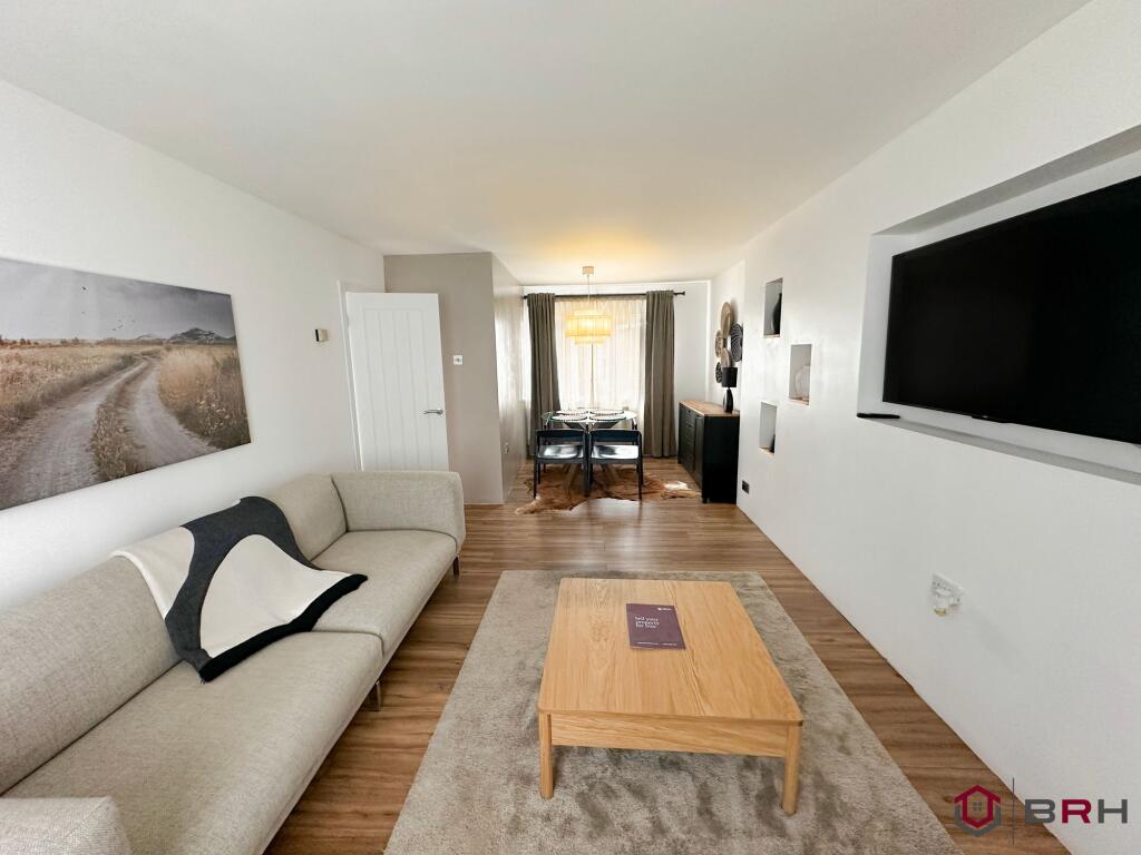 Clover Walk, Bolton-Upon-Dearne, S63 photo 3