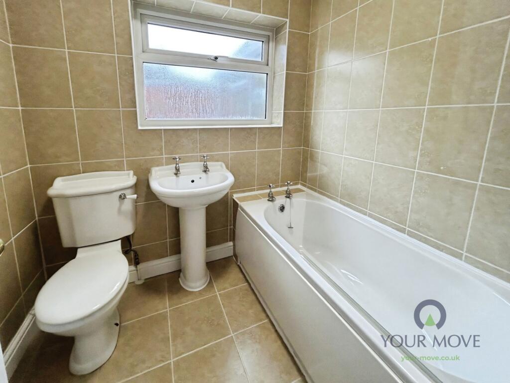 House in Stoke-on-Trent - More