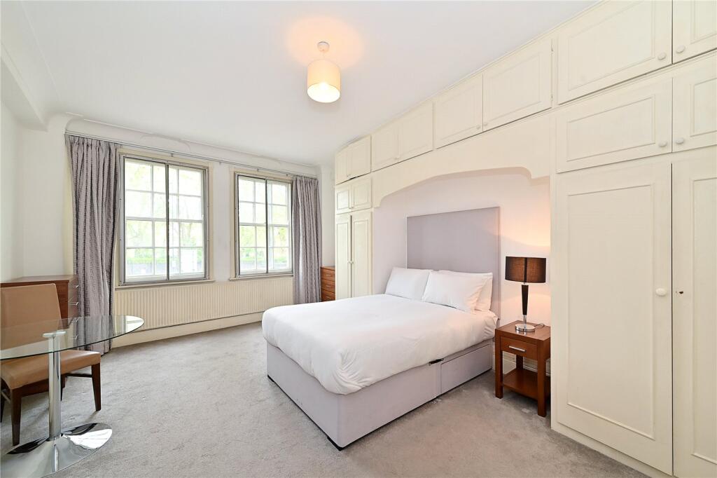 Apartment in London, St. John's Wood - More