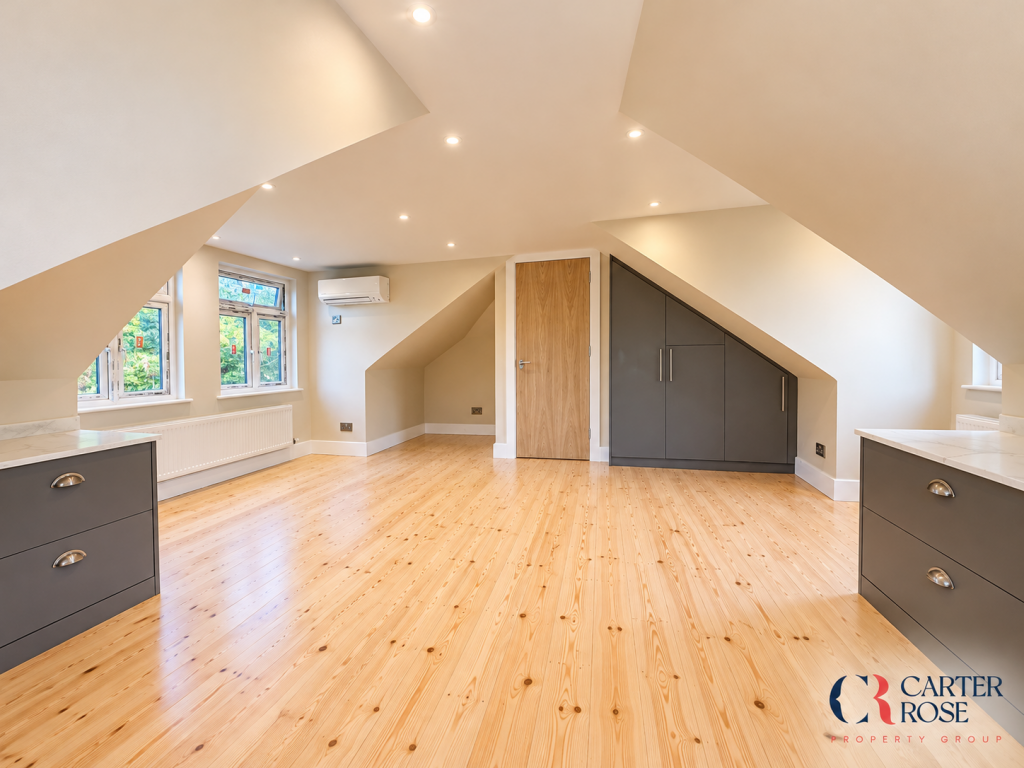 House in London - View 5