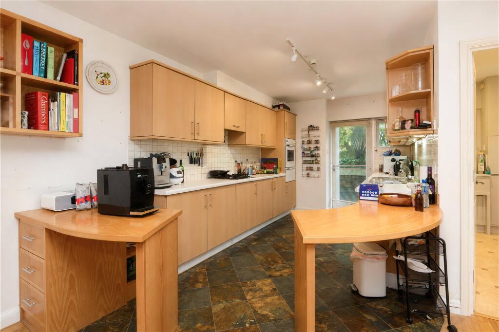 House in Cambridge, Newnham - View 4