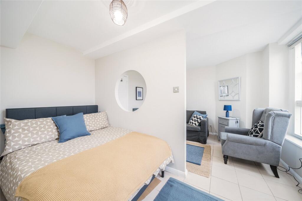Apartment in London - View 4