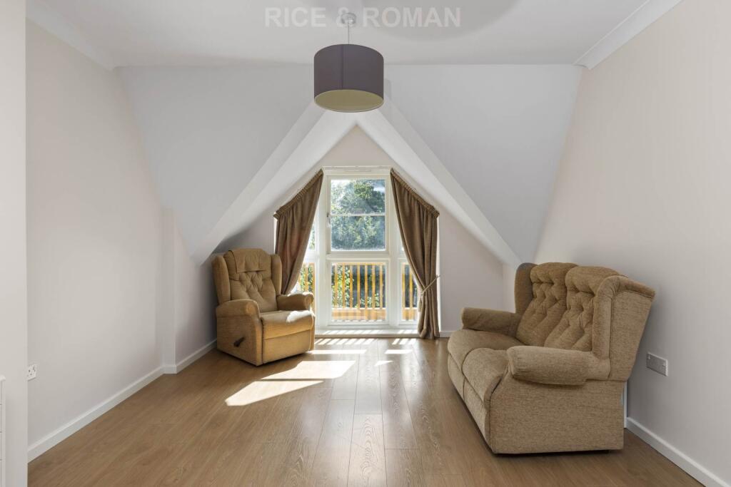 Bethell Court, Sutton photo 4