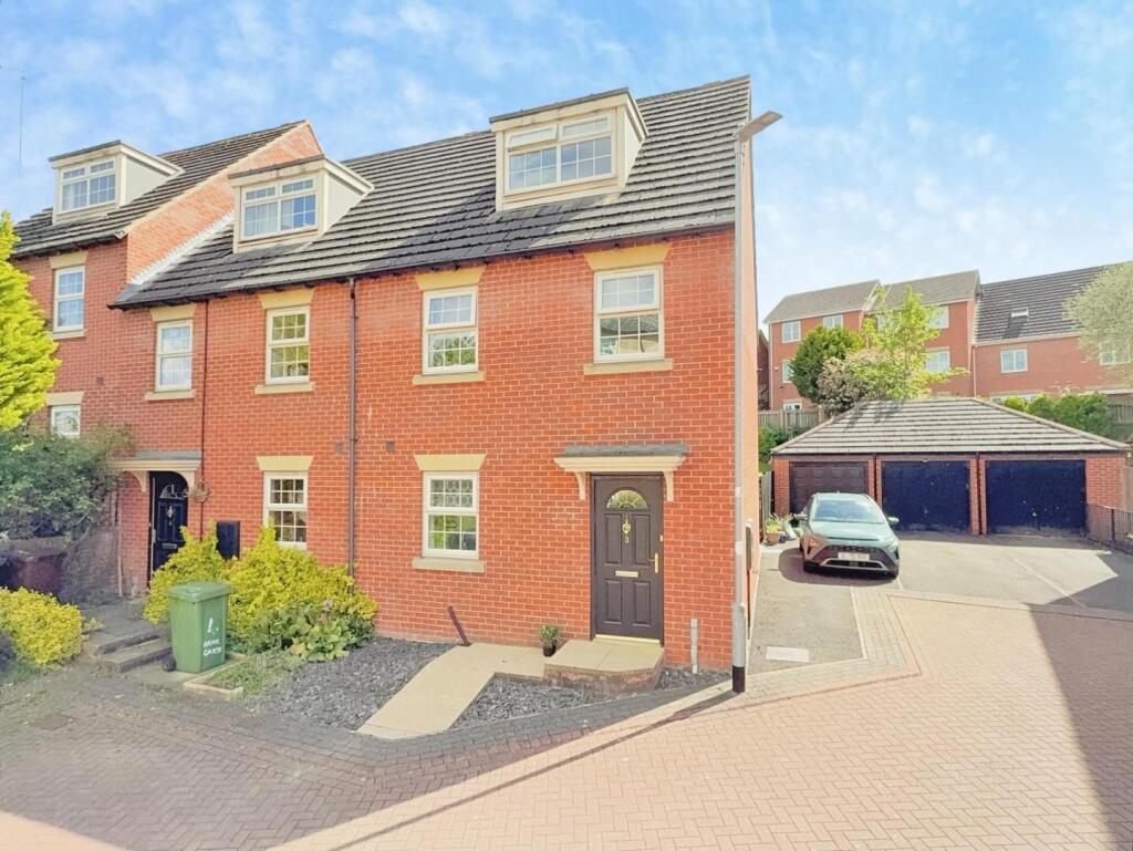 Main image of property: Raynville Garth, Leeds