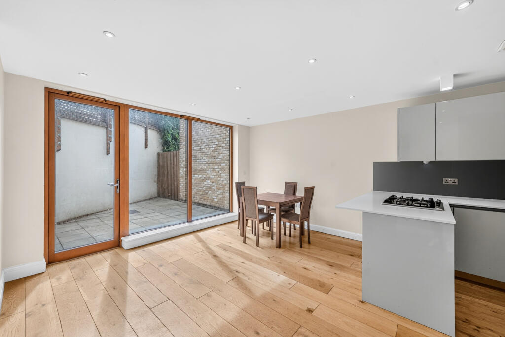 House in London - More