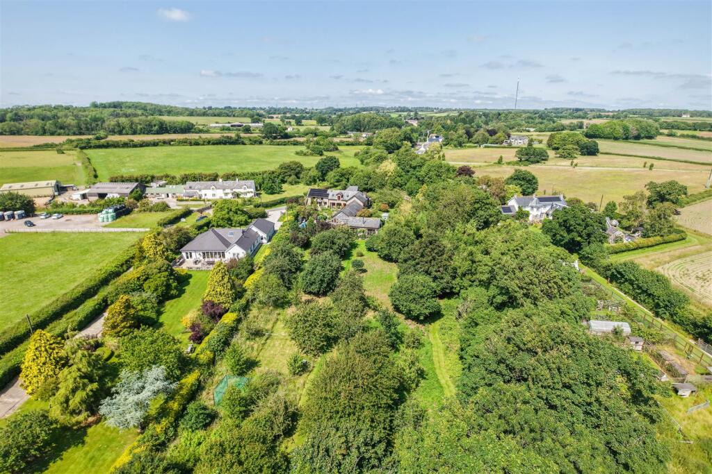 House in Dyffryn, St Nicholas and Bonvilston - View 3