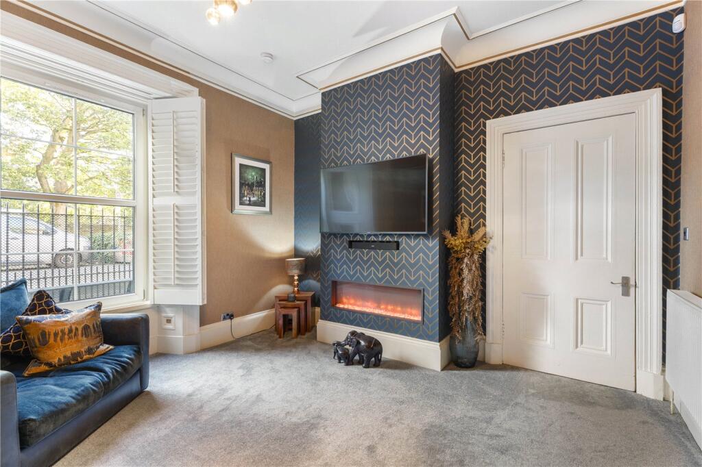 House in Edinburgh, The Grange - View 5