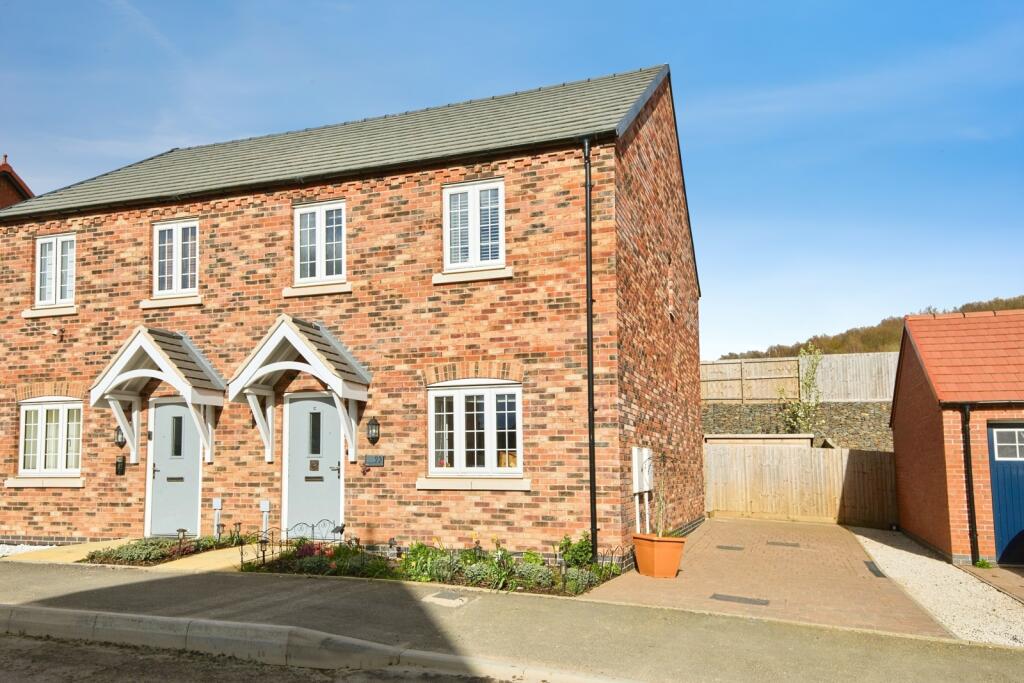 Main image of property: Field Farm Way, Stapleford, Nottinghamshire, NG9