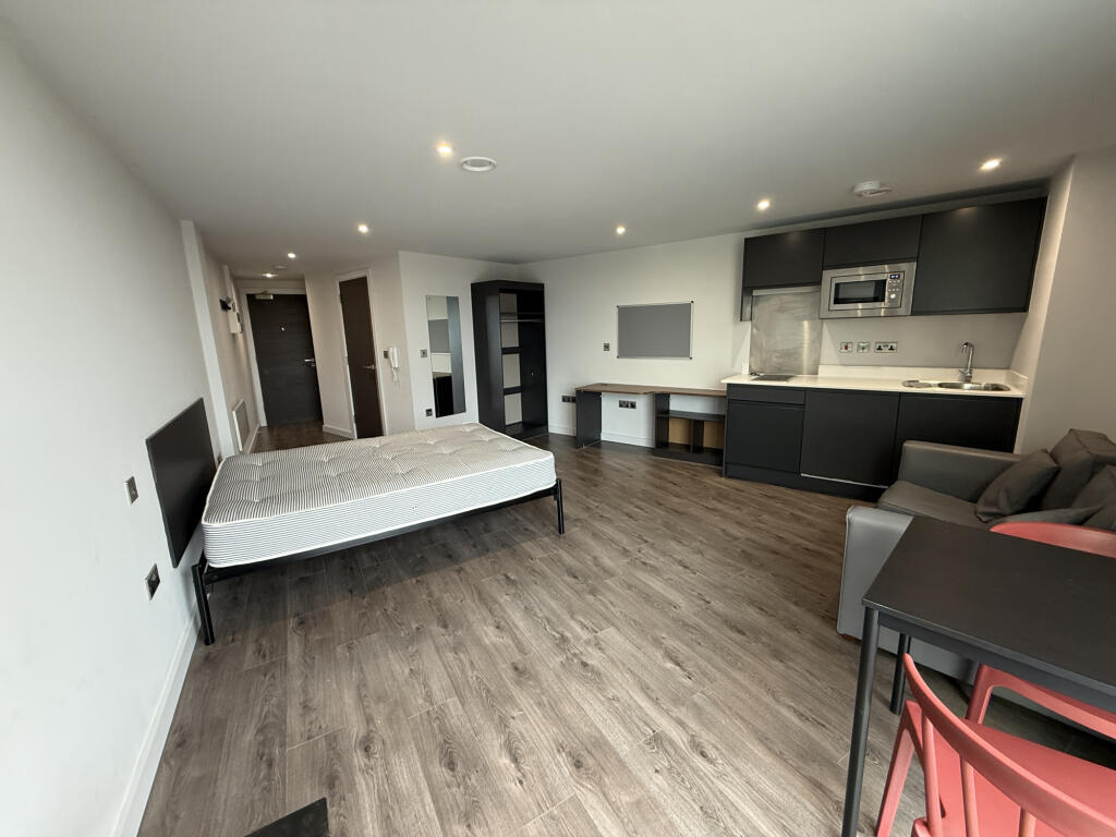Main image of property: Low Hill, Liverpool, Merseyside, L61EJ