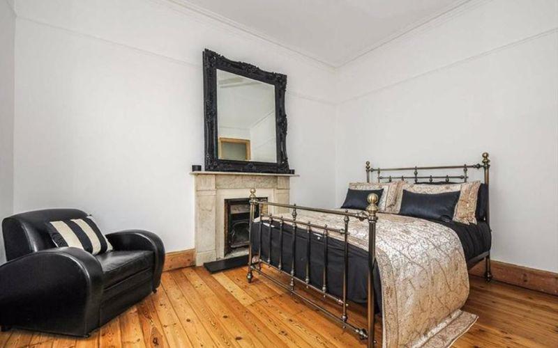 Winchester Avenue, London NW6.. - View 5