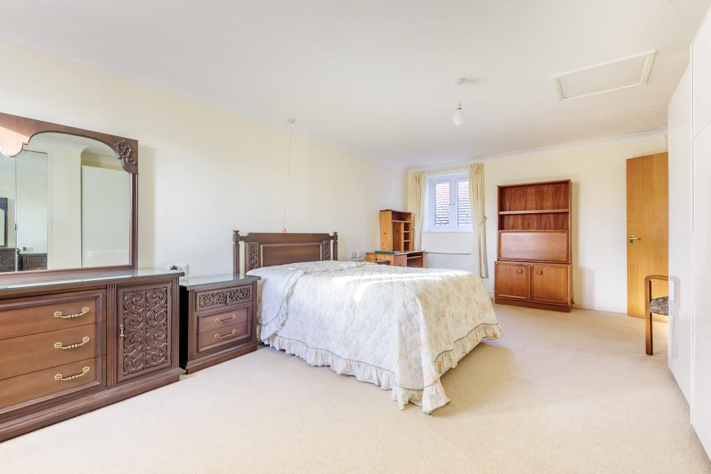 Newbury, Berkshire, RG14 photo 4