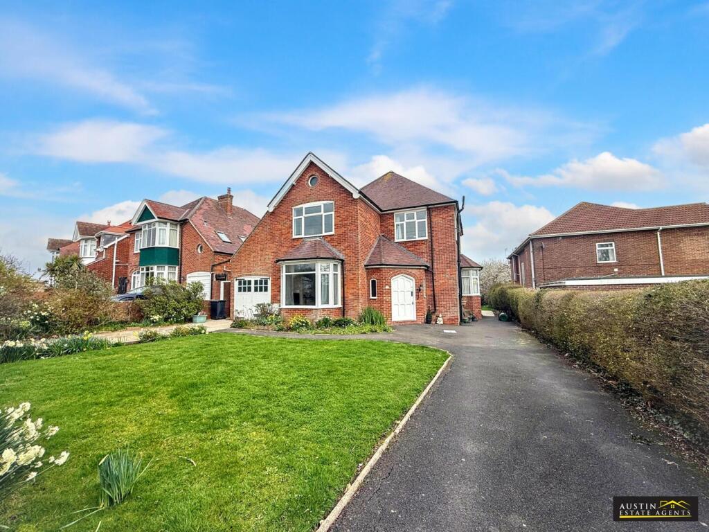 Main image of property: LYNMOOR ROAD, GREENHILL, WEYMOUTH