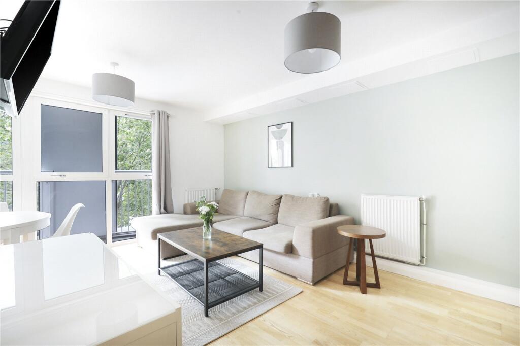 Apartment in London - More