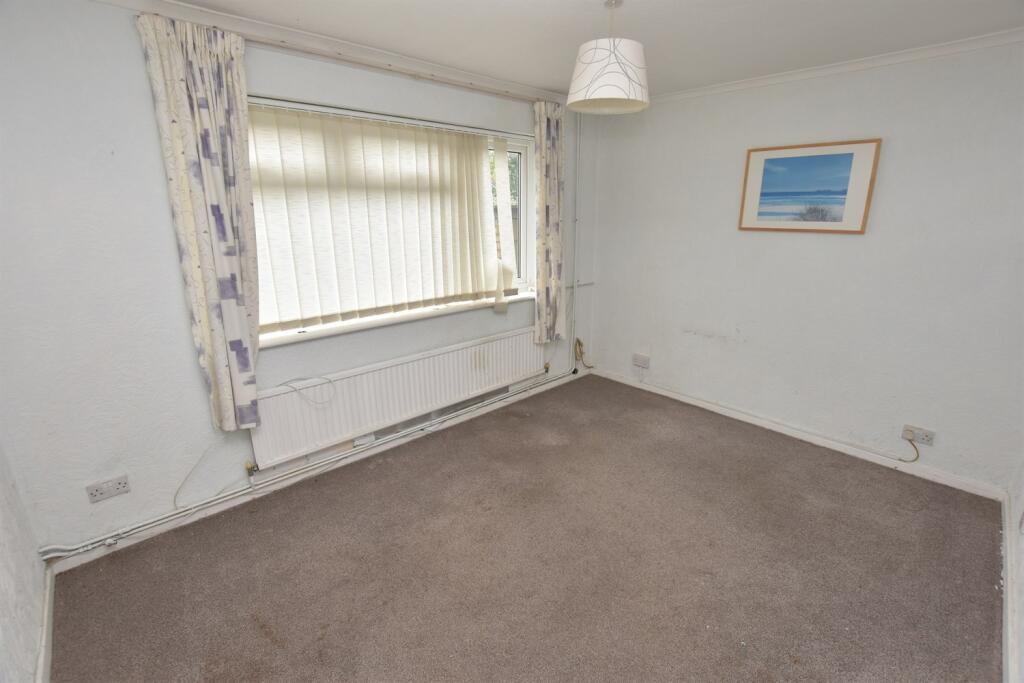 House in Chelmsford - More