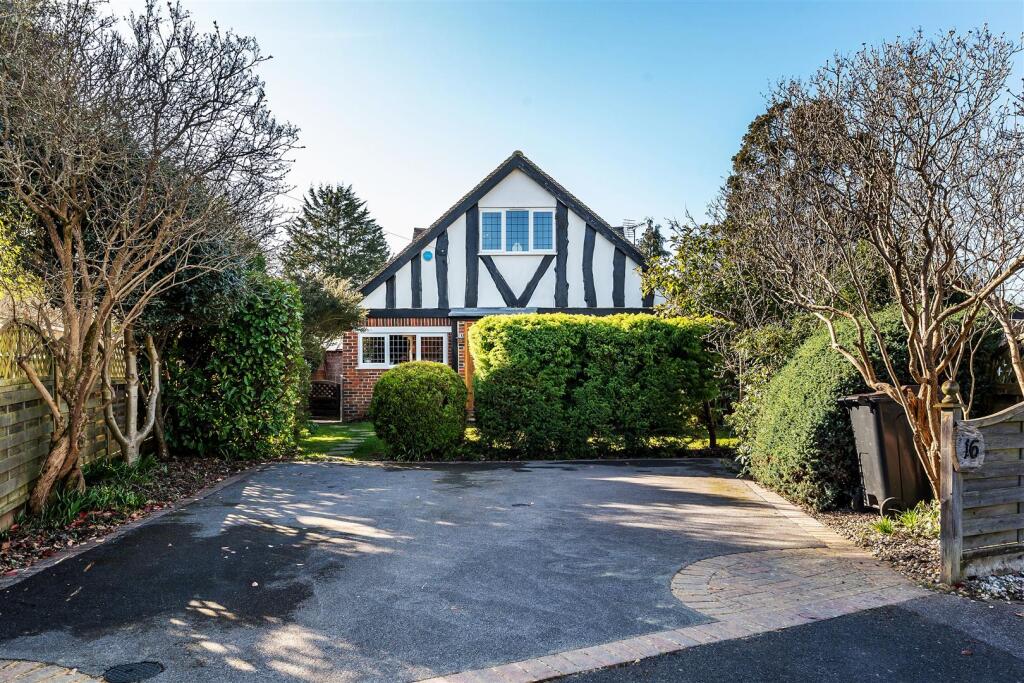 Main image of property: WEST FARM CLOSE, ASHTEAD, KT21
