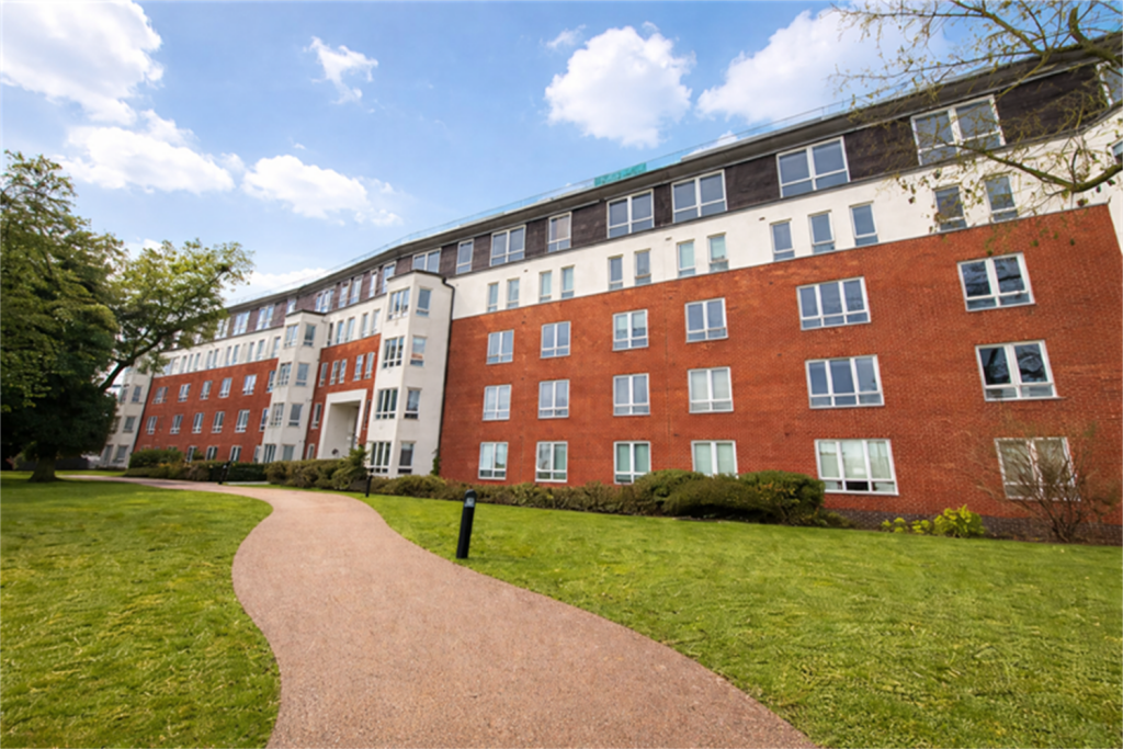 Main image of property: High Road, South Woodford, E18