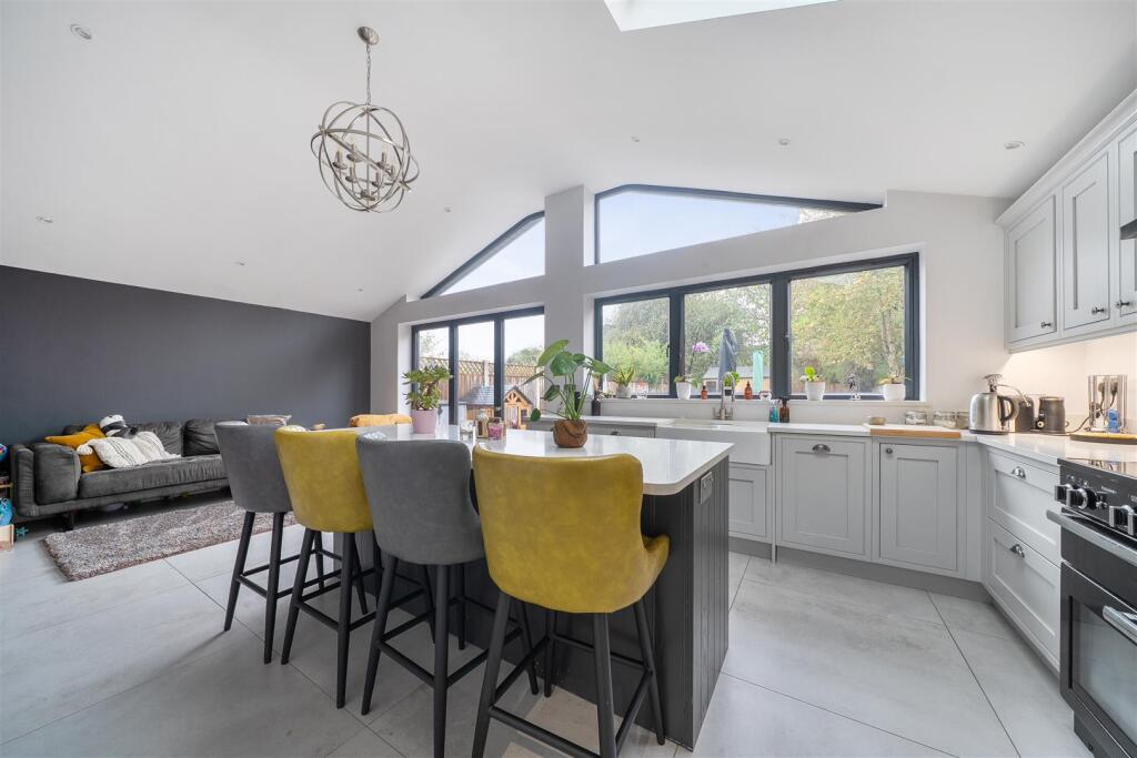 House in Milton Keynes - View 5