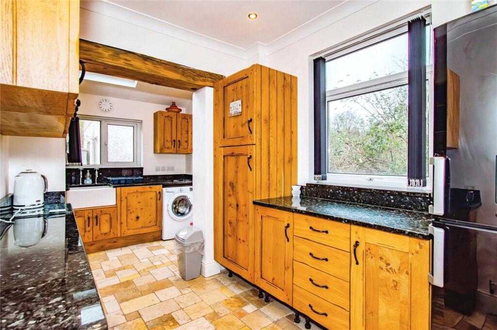 House in Carmarthen - View 2